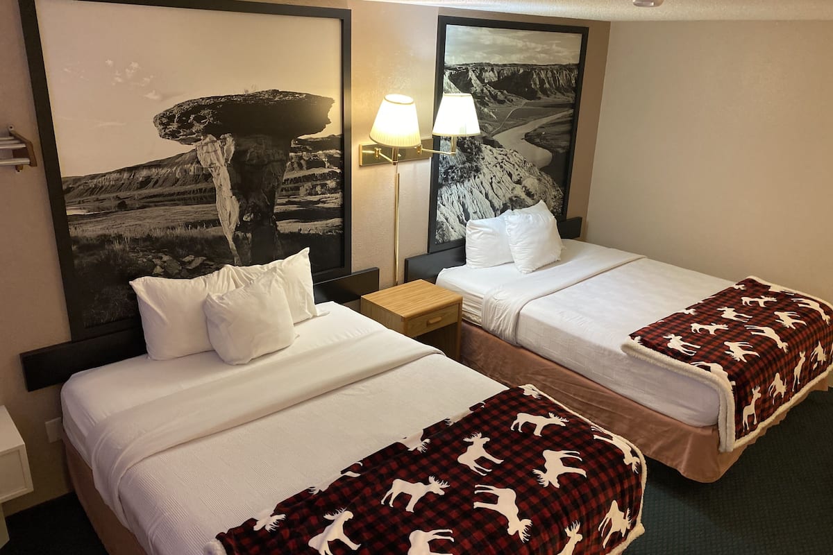 in-room safe, desk, blackout curtains, soundproofing