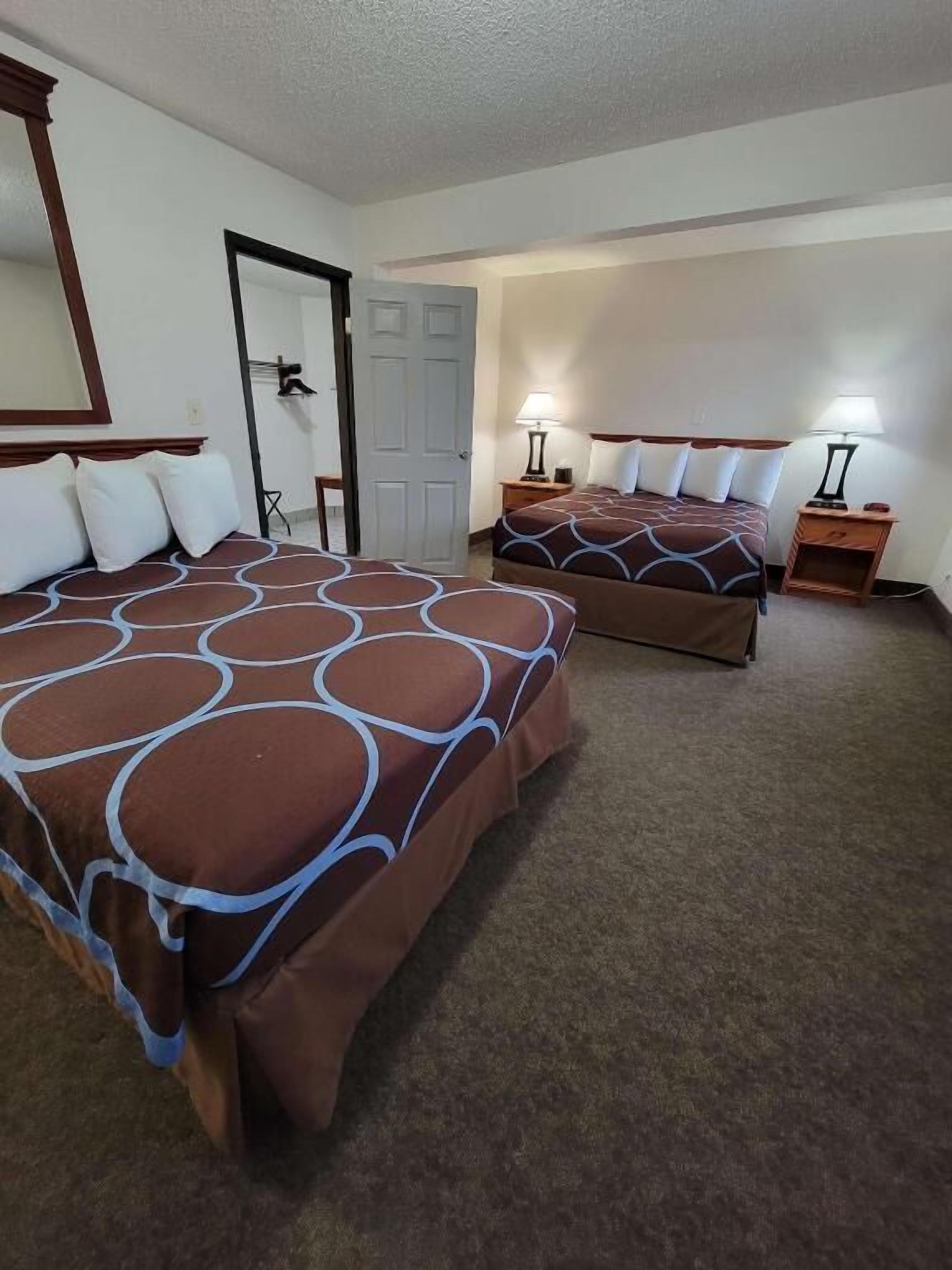 Desk, blackout drapes, iron/ironing board, free WiFi