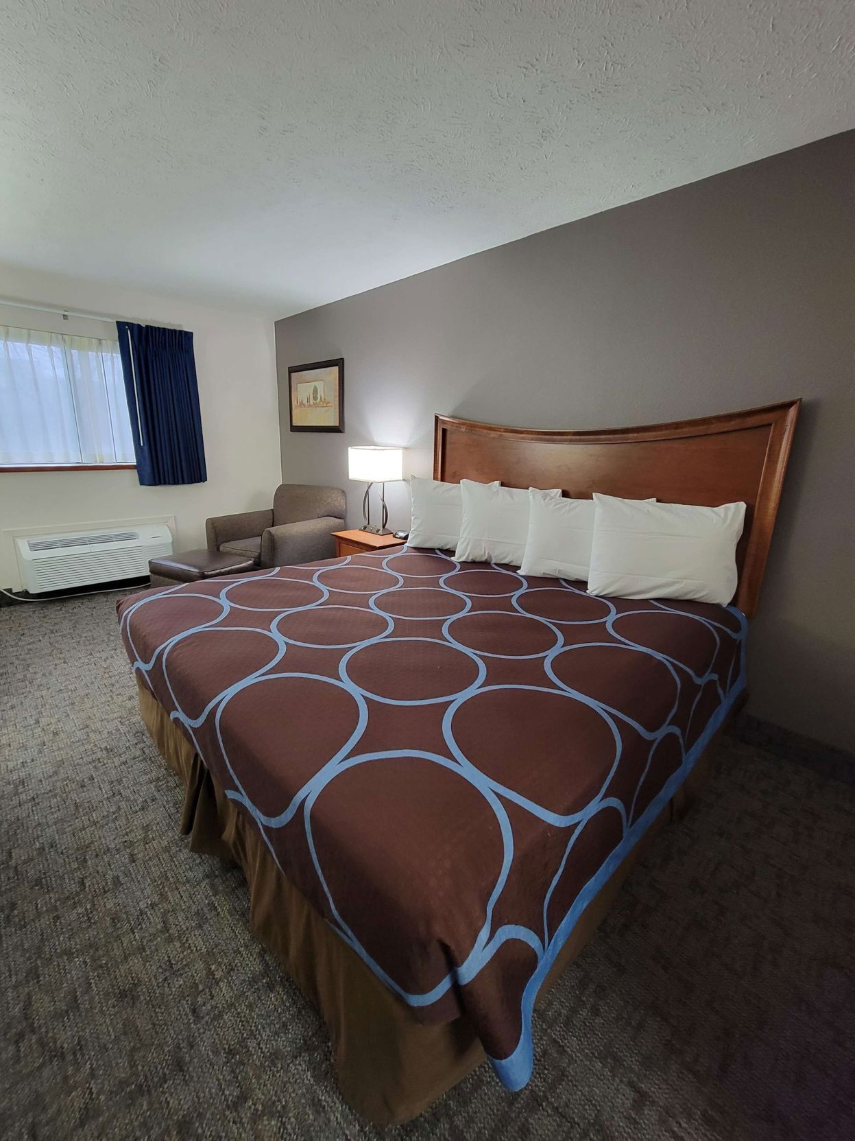 Desk, blackout drapes, iron/ironing board, free WiFi