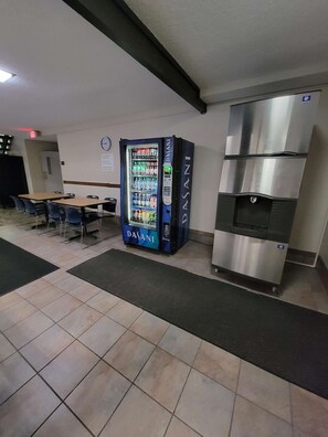 Vending machine