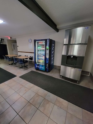 Vending machine