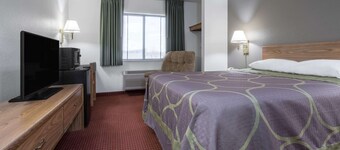 Super 8 by Wyndham Fond Du Lac