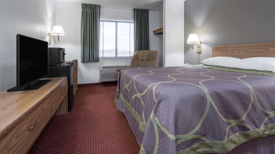 Super 8 by Wyndham Fond Du Lac