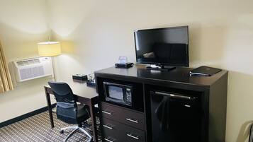 Desk, iron/ironing board, free cribs/infant beds, free WiFi