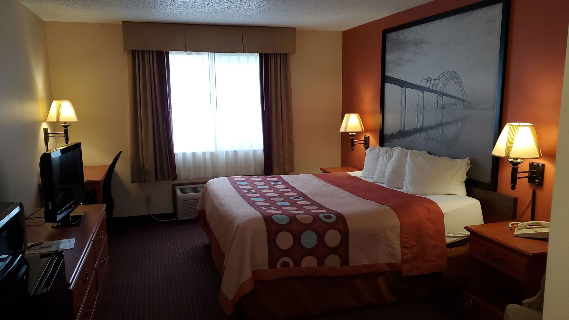 Individually decorated, individually furnished, laptop workspace