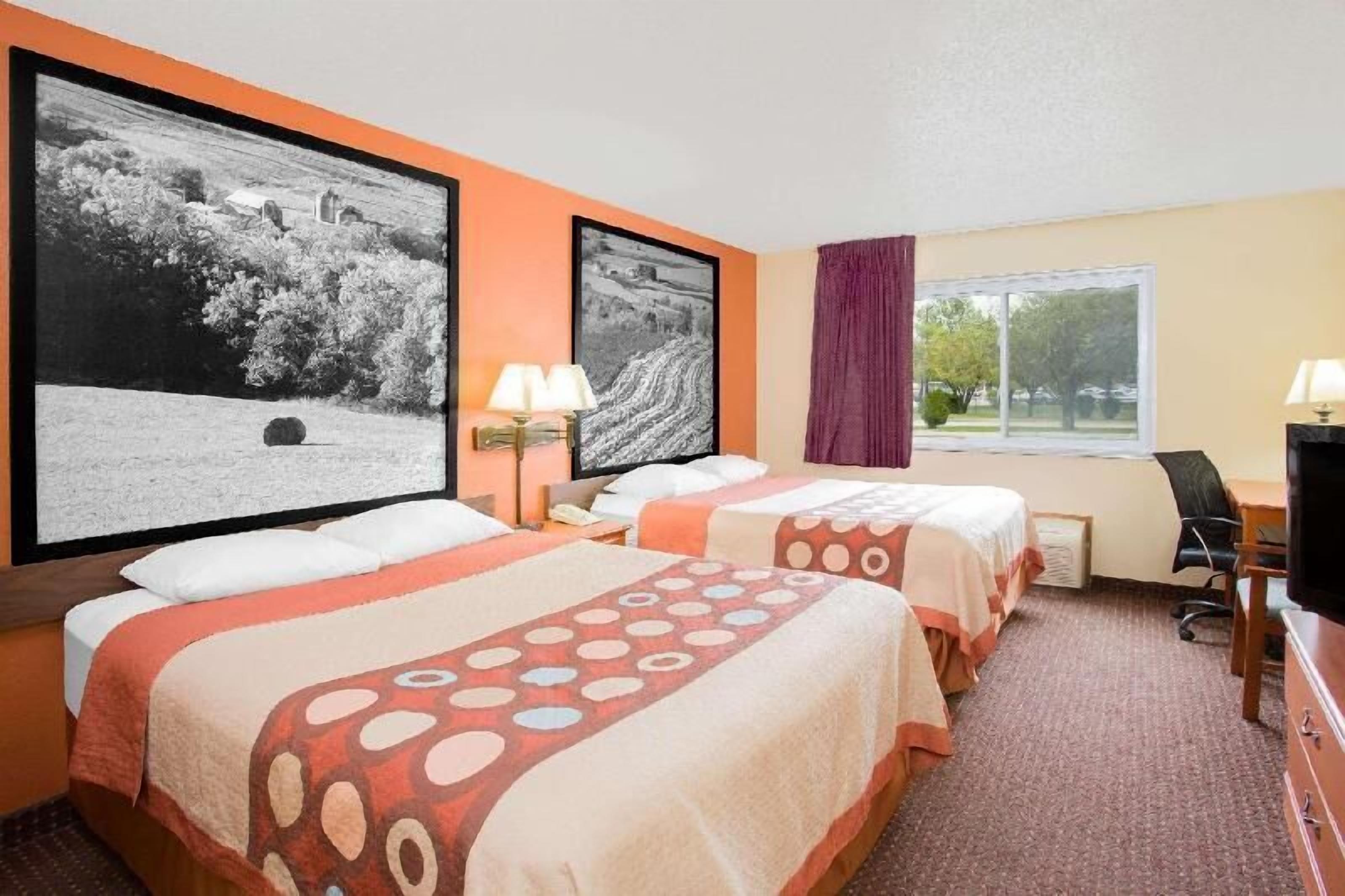 Individually decorated, individually furnished, laptop workspace