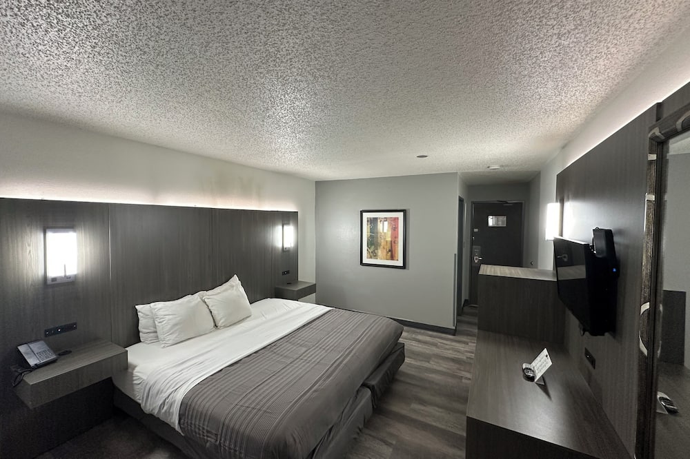 Magnuson Hotel Fort Wayne North – Coliseum