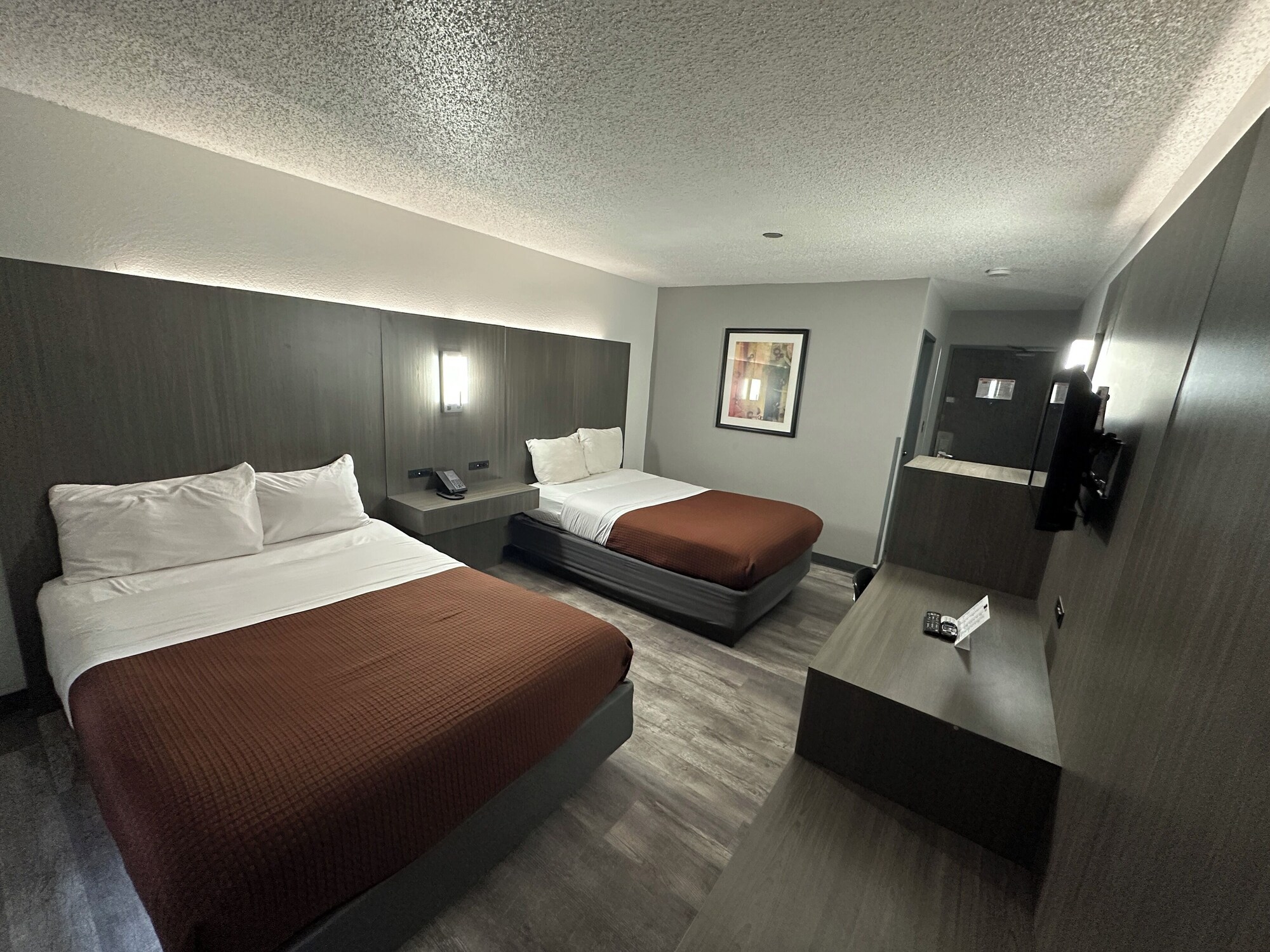 2 Star Hotels