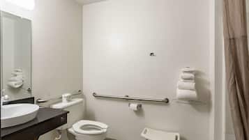 Chuveiro/banheira combinados, toalhas de banho