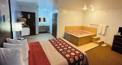 Super 8 by Wyndham Imlay City