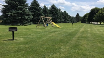 พื้นที่บาร์บีคิว/ปิกนิก