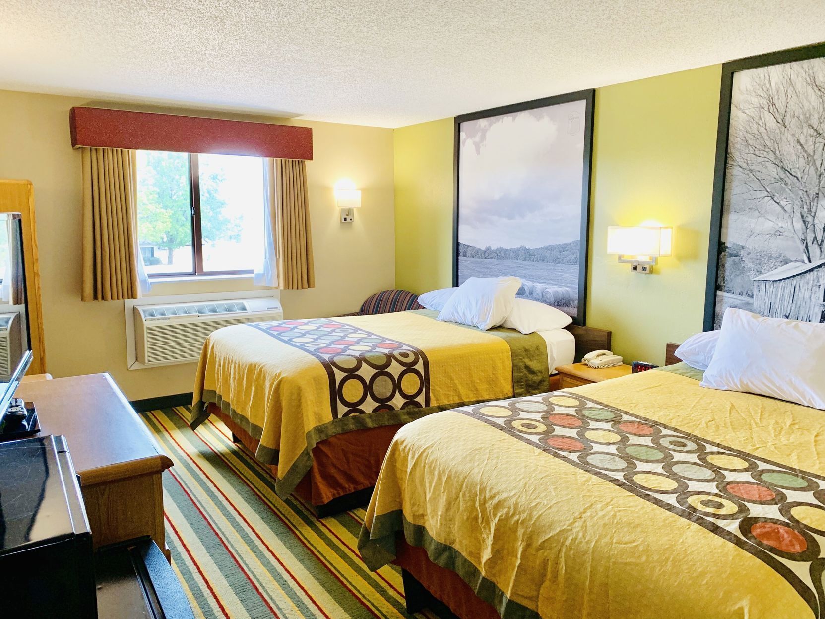 In-room safe, laptop workspace, blackout curtains, iron/ironing board
