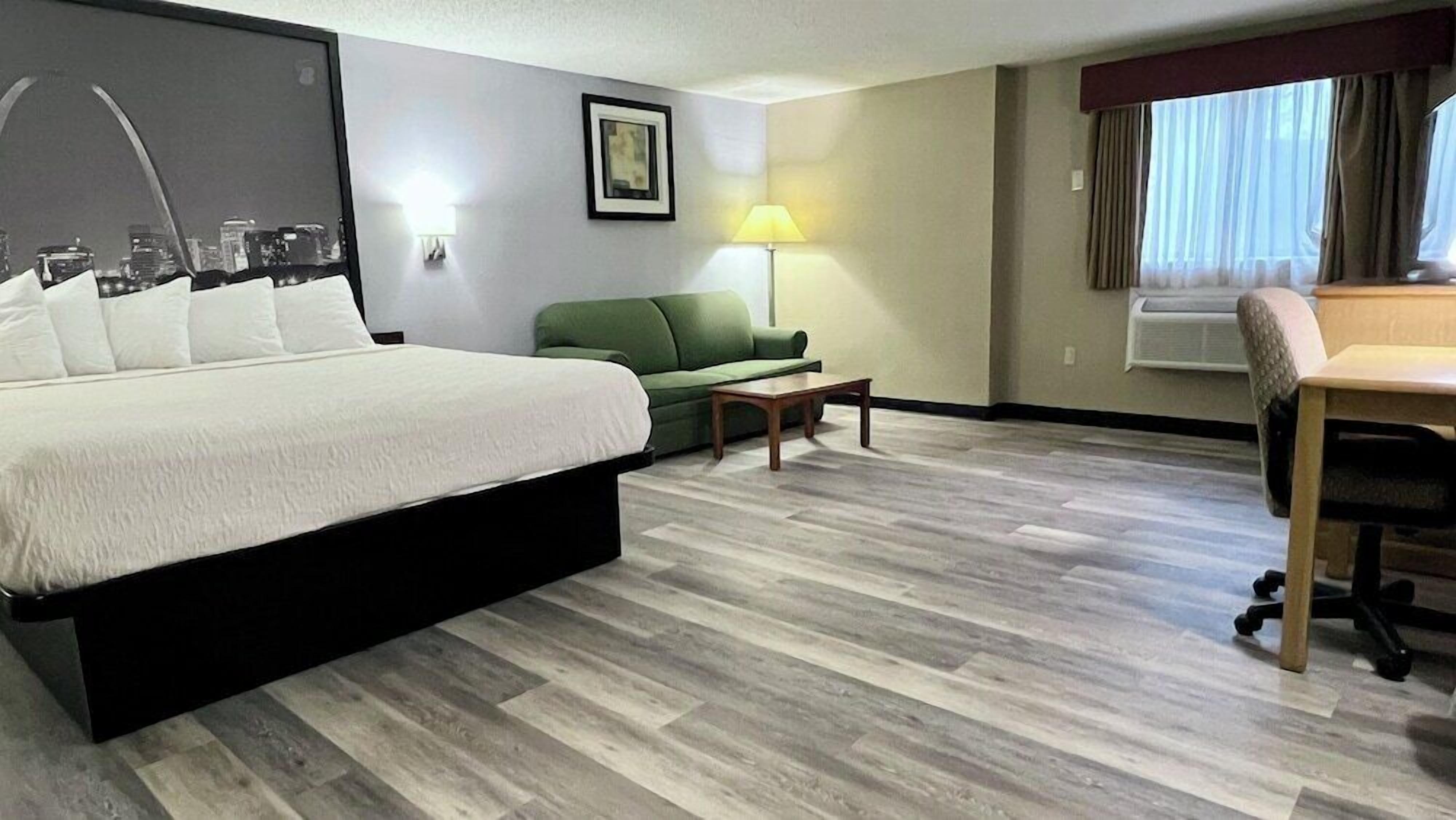 In-room safe, laptop workspace, blackout curtains, iron/ironing board