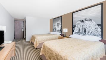 Habitación, 2 camas dobles, no fumadores | Caja fuerte, escritorio, cortinas opacas y cunas gratuitas