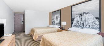 波曼溫德姆速 8 酒店