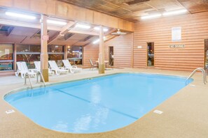 Indoor pool, seasonal outdoor pool, pool loungers