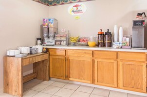 包含每日外带式早餐