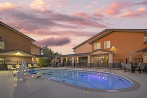 Outdoor pool, open 9:00 AM to 10:00 PM, pool umbrellas, pool loungers