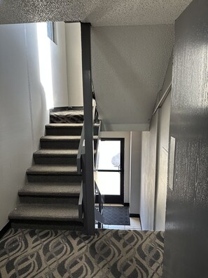 Staircase - Yankton Inn (Yankton)