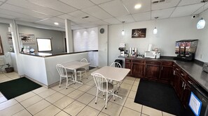 Lobby - Yankton Inn (Yankton)