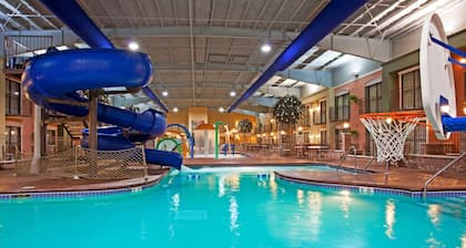 Holiday Inn Hotel & Suites Minneapolis - Lakeville by IHG