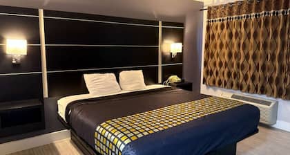 Coratel Inn & Suites by Jasper Hastings