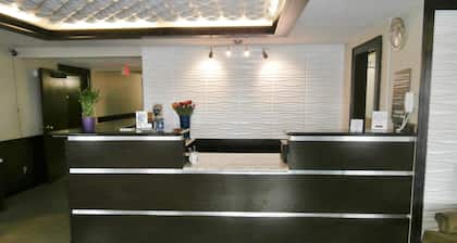Americas Best Value Inn & Suites Thief River Falls