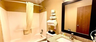 Super 8 by Wyndham Melrose