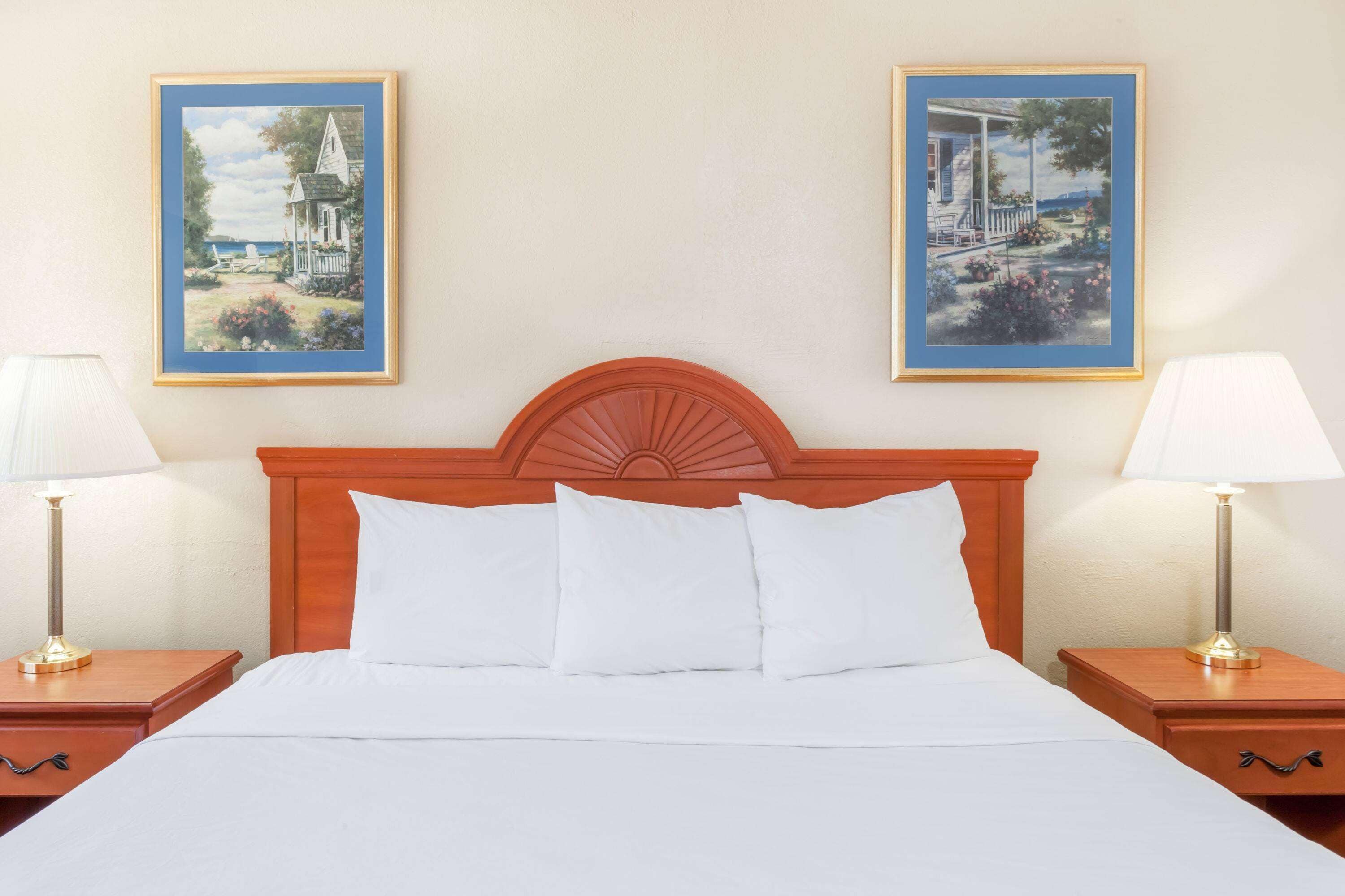 In-room safe, desk, iron/ironing board, free cots/infant beds