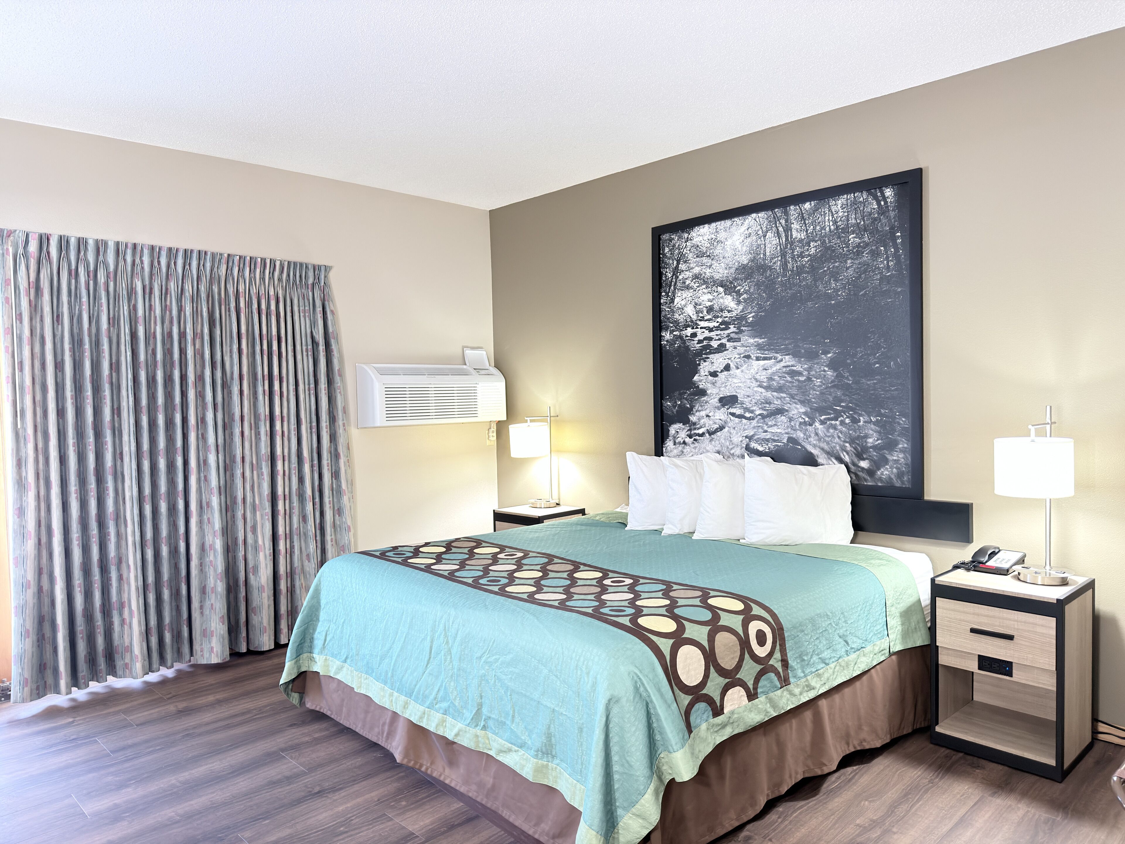 Suite, 1 très grand lit, non-fumeur