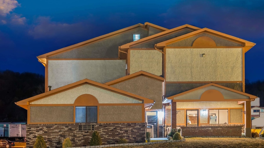 Super 8 by Wyndham Bedford