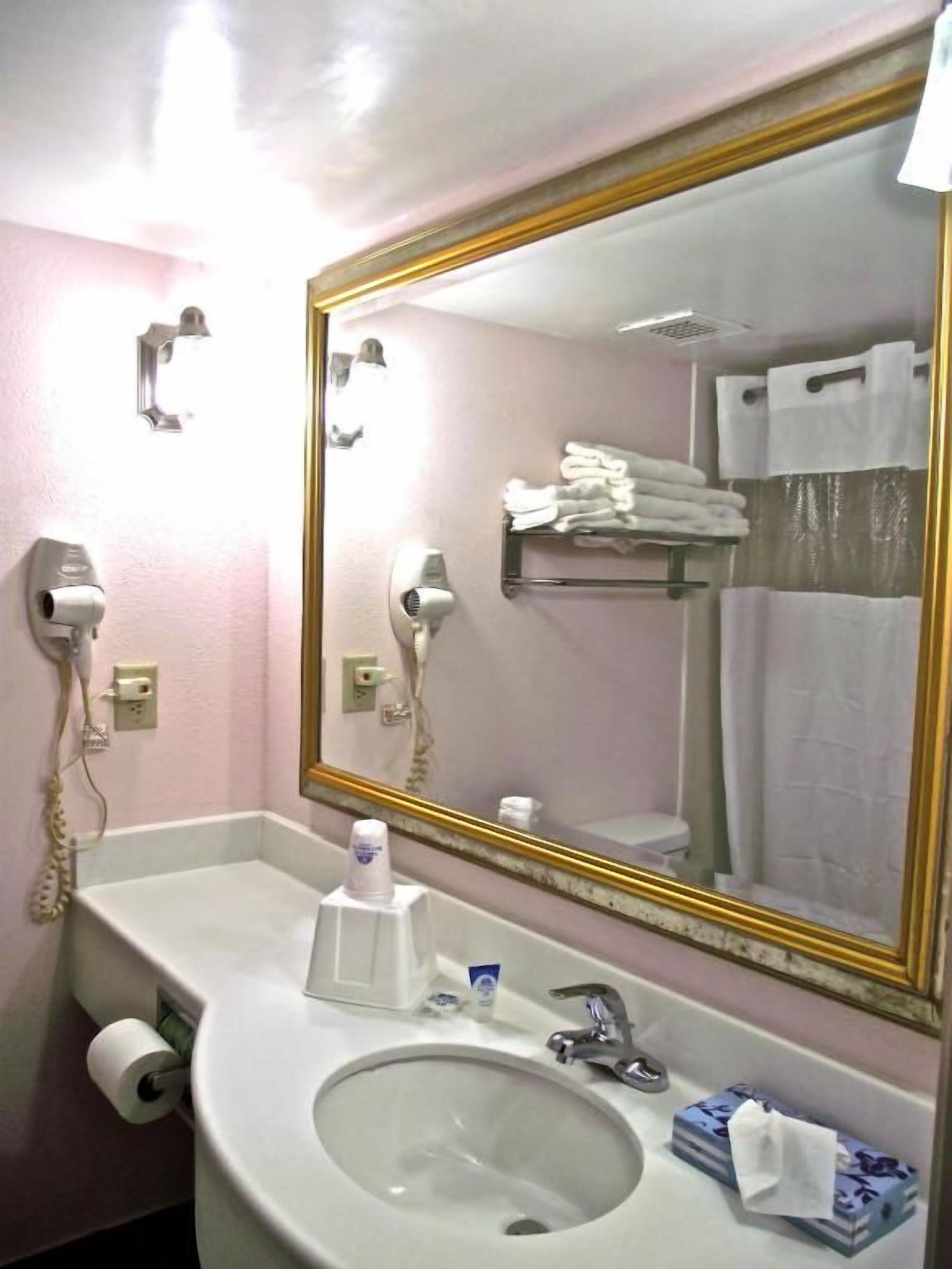 Free toiletries, hair dryer, towels