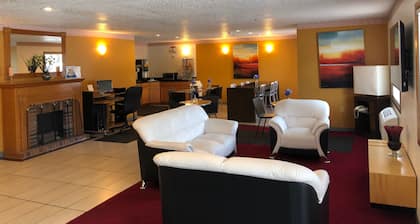 Super 8 by Wyndham Front Royal