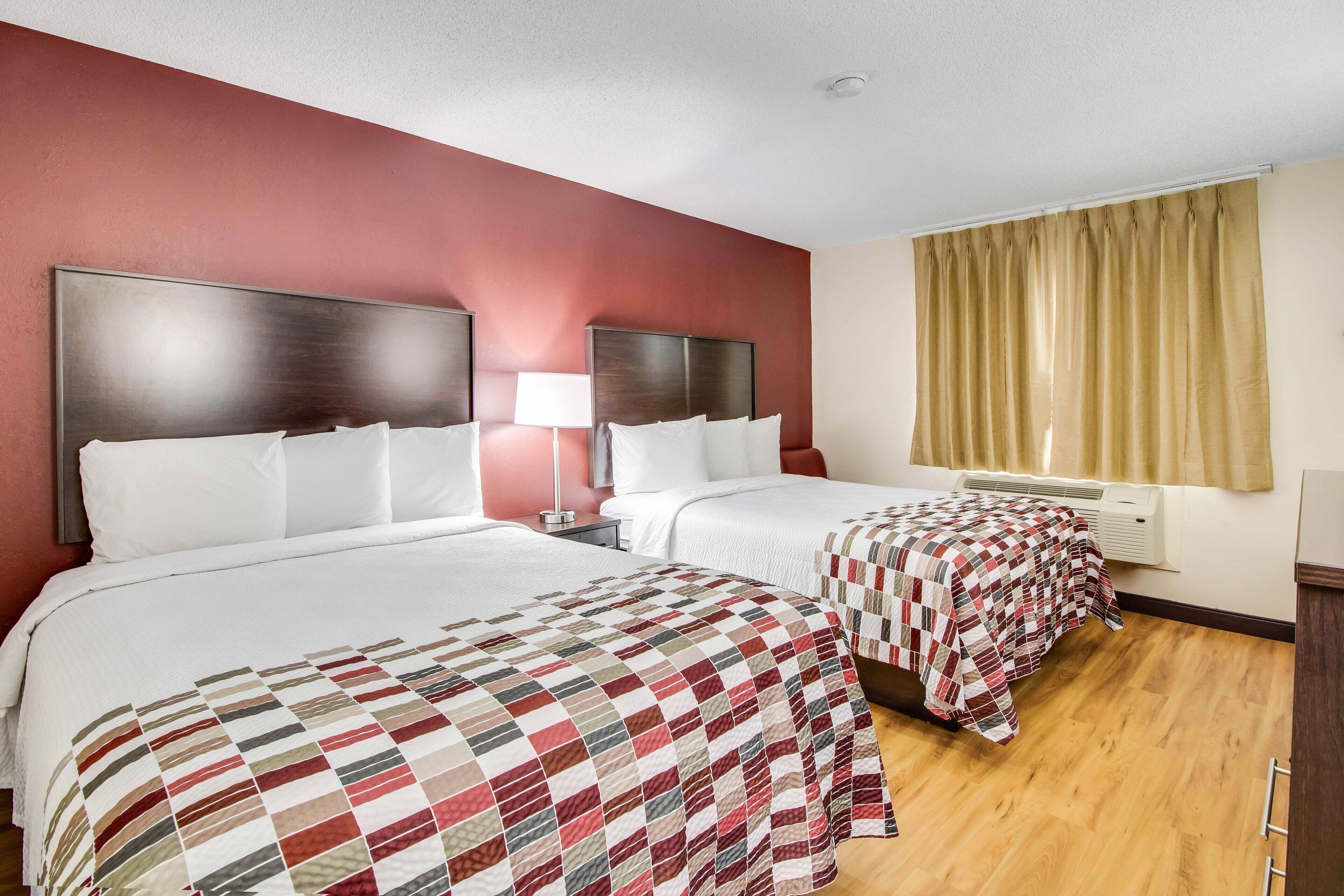 Deluxe Room, 2 Queen Beds, Non Smoking