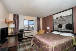 Egyptian cotton sheets, premium bedding, individually furnished, desk