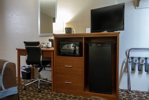 In-room safe, desk, blackout drapes, free WiFi