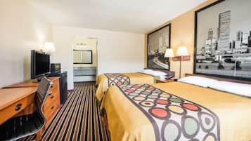 Skrivbord, arbetsyta för laptop, strykjärn/strykbräda och gratis wi-fi