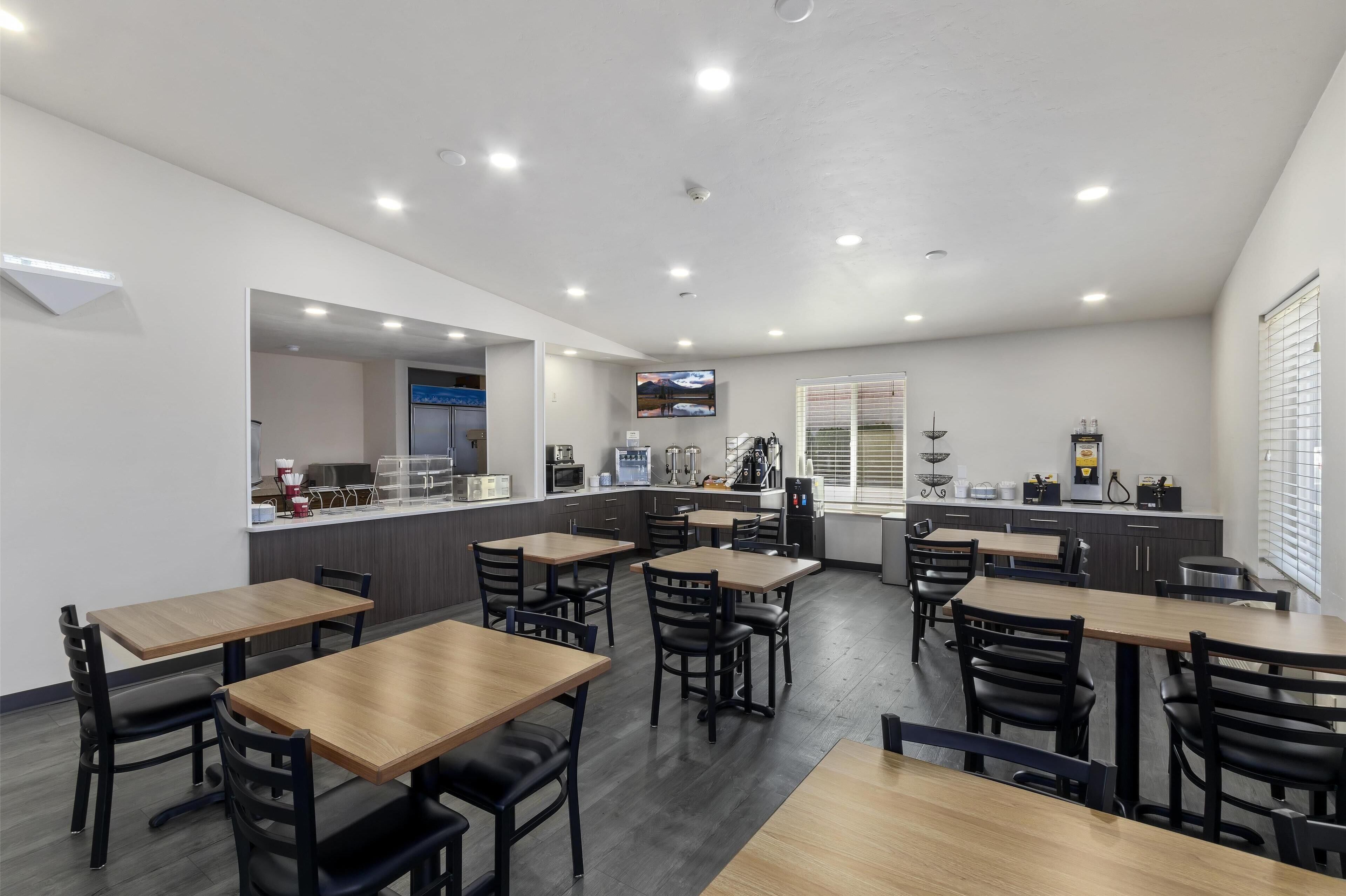 Ilmainen päivittäinen mannermainen aamiainen 