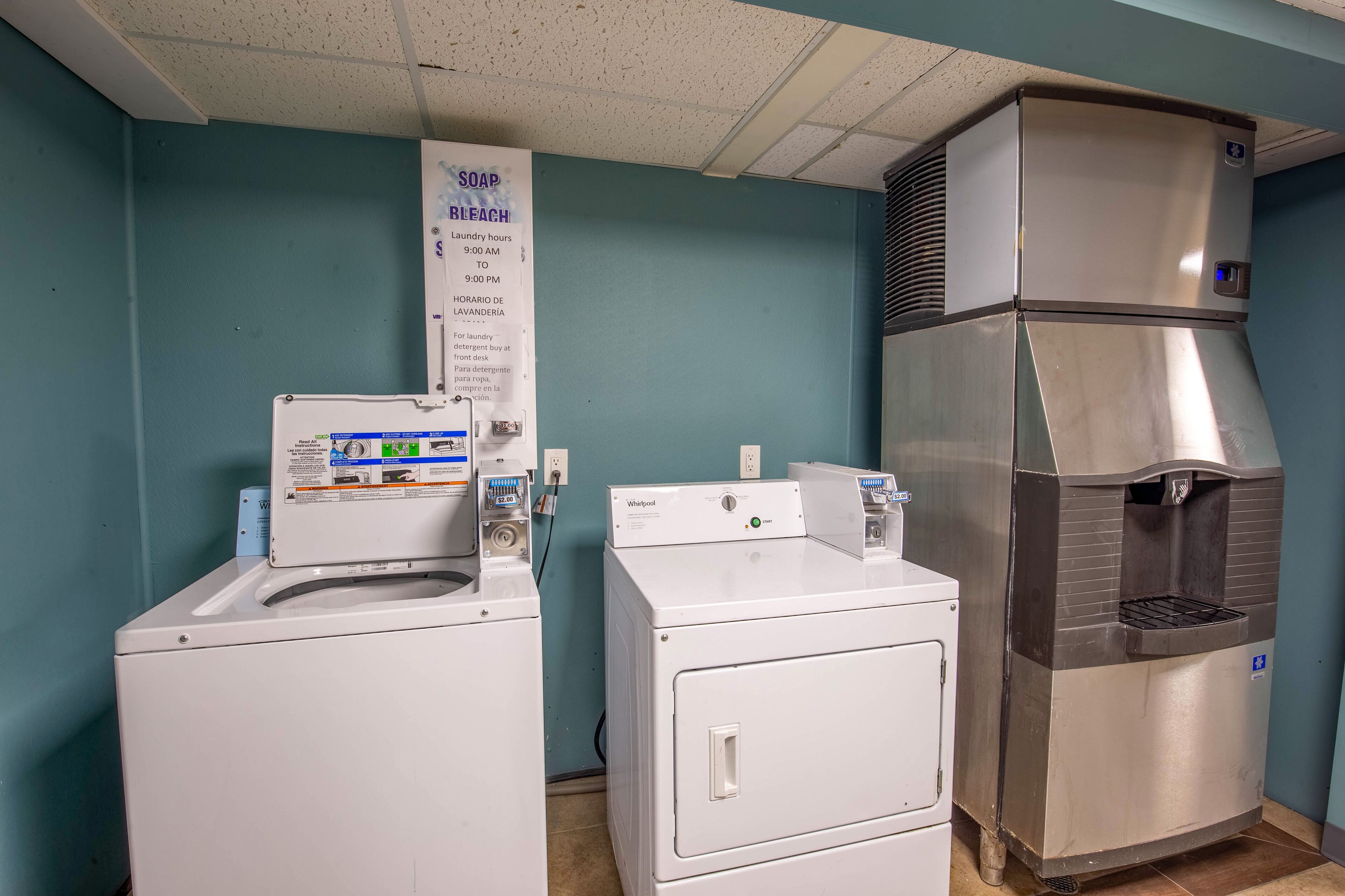 Foto - Super 8 by Wyndham Rockford I-90 Casino District