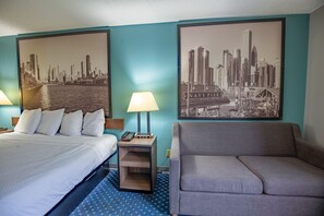 Business Room, 1 King Bed | Pillow-top beds, in-room safe, individually decorated - Super 8 by Wyndham Rockford I-90/Casino District (Rockford)