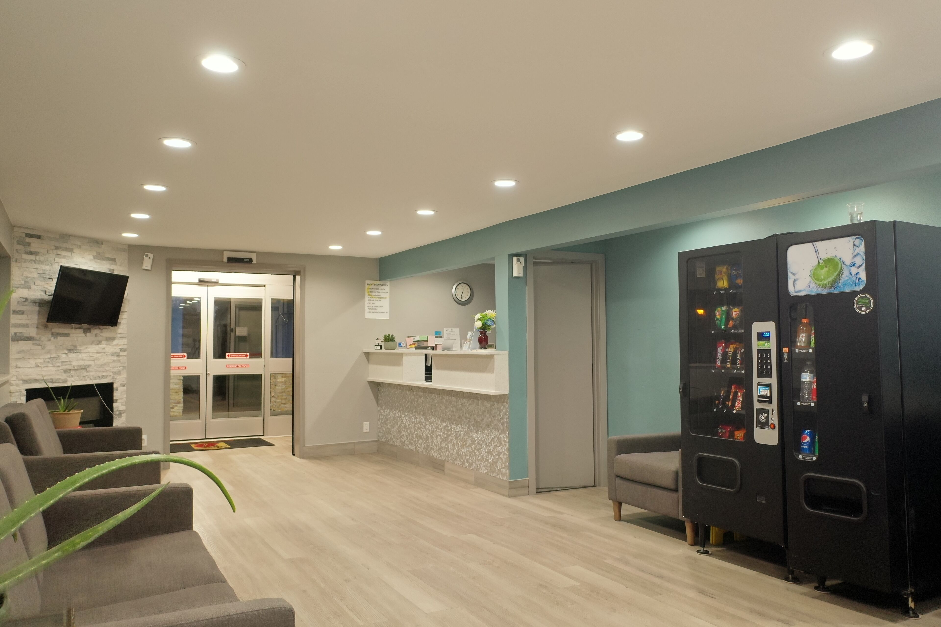 Foto - Super 8 by Wyndham Rockford I-90 Casino District