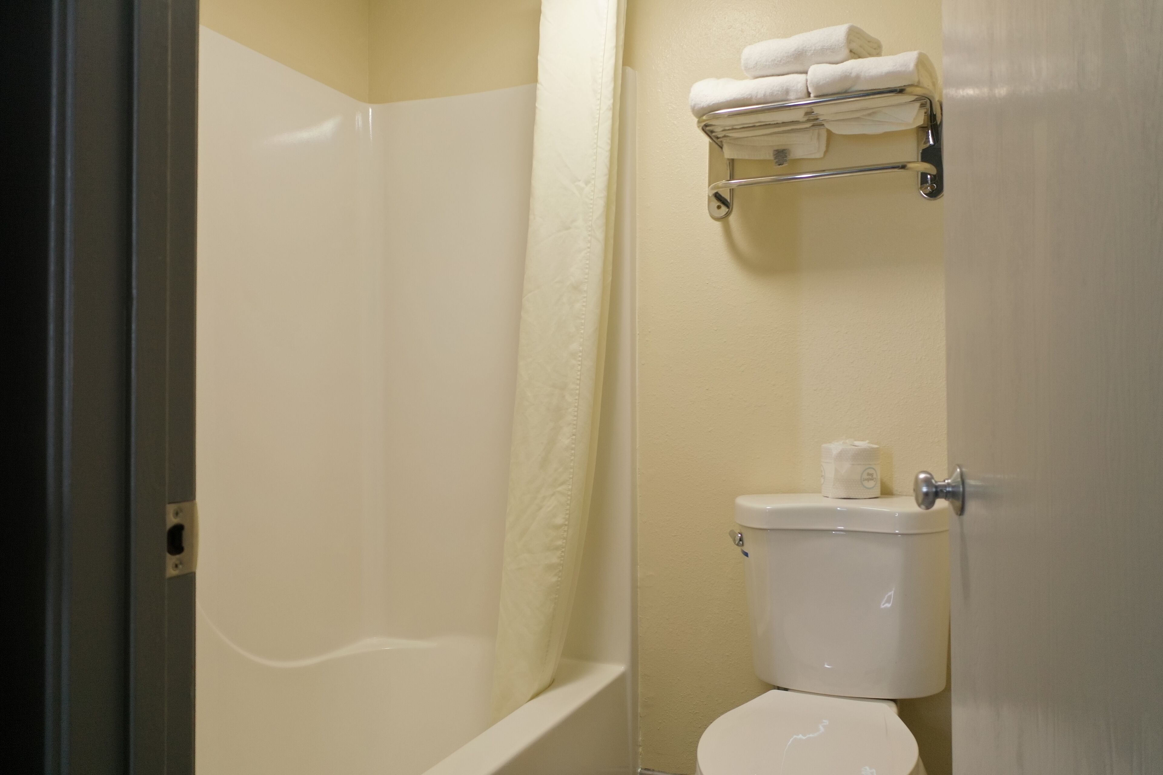 Foto - Super 8 by Wyndham Rockford I-90 Casino District