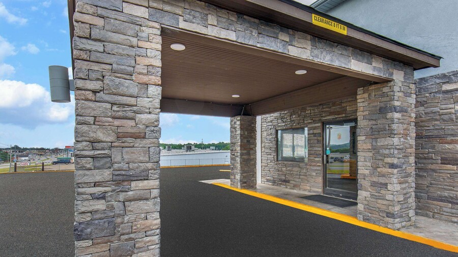 Super 8 by Wyndham Somerset