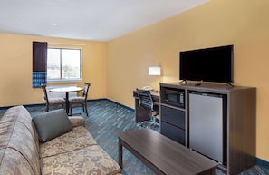 Studio Suite, 2 Queen Beds, Smoking