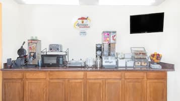 Free daily on-the-go breakfast