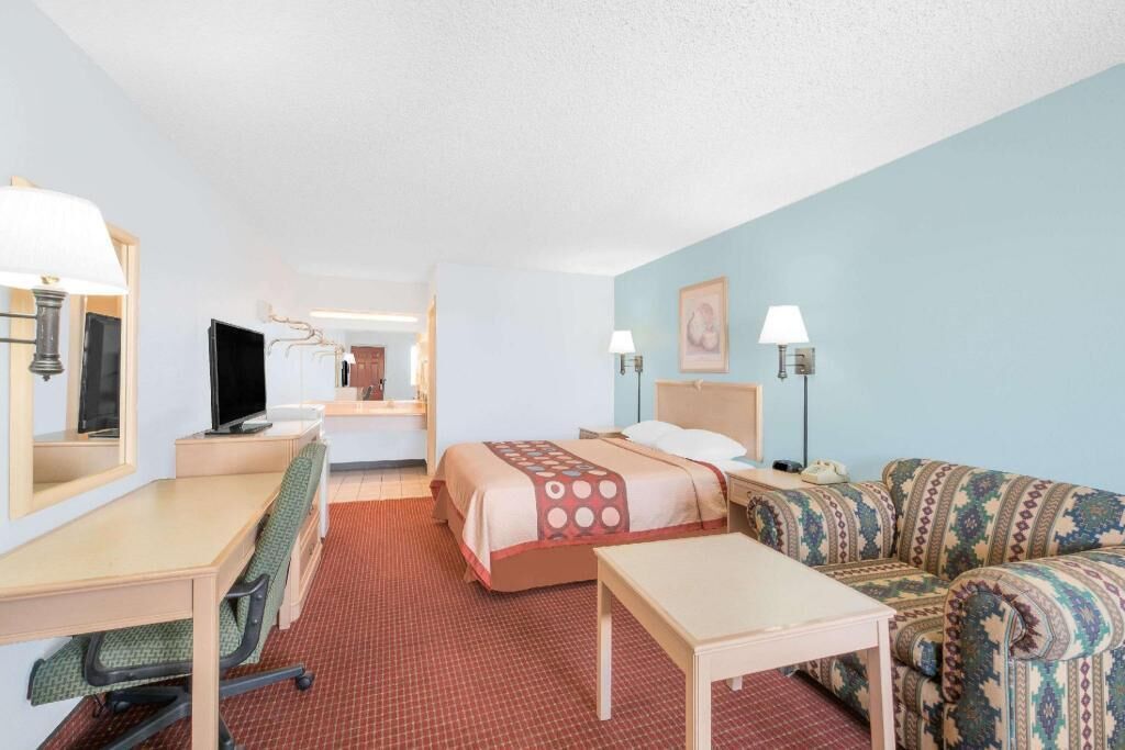 Down duvets, desk, laptop workspace, blackout curtains