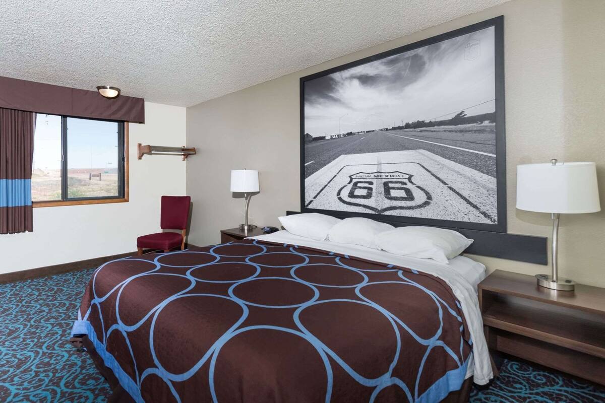 免费 WiFi、床单