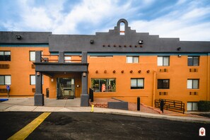 Exterior - Coyote South (Santa Fe)