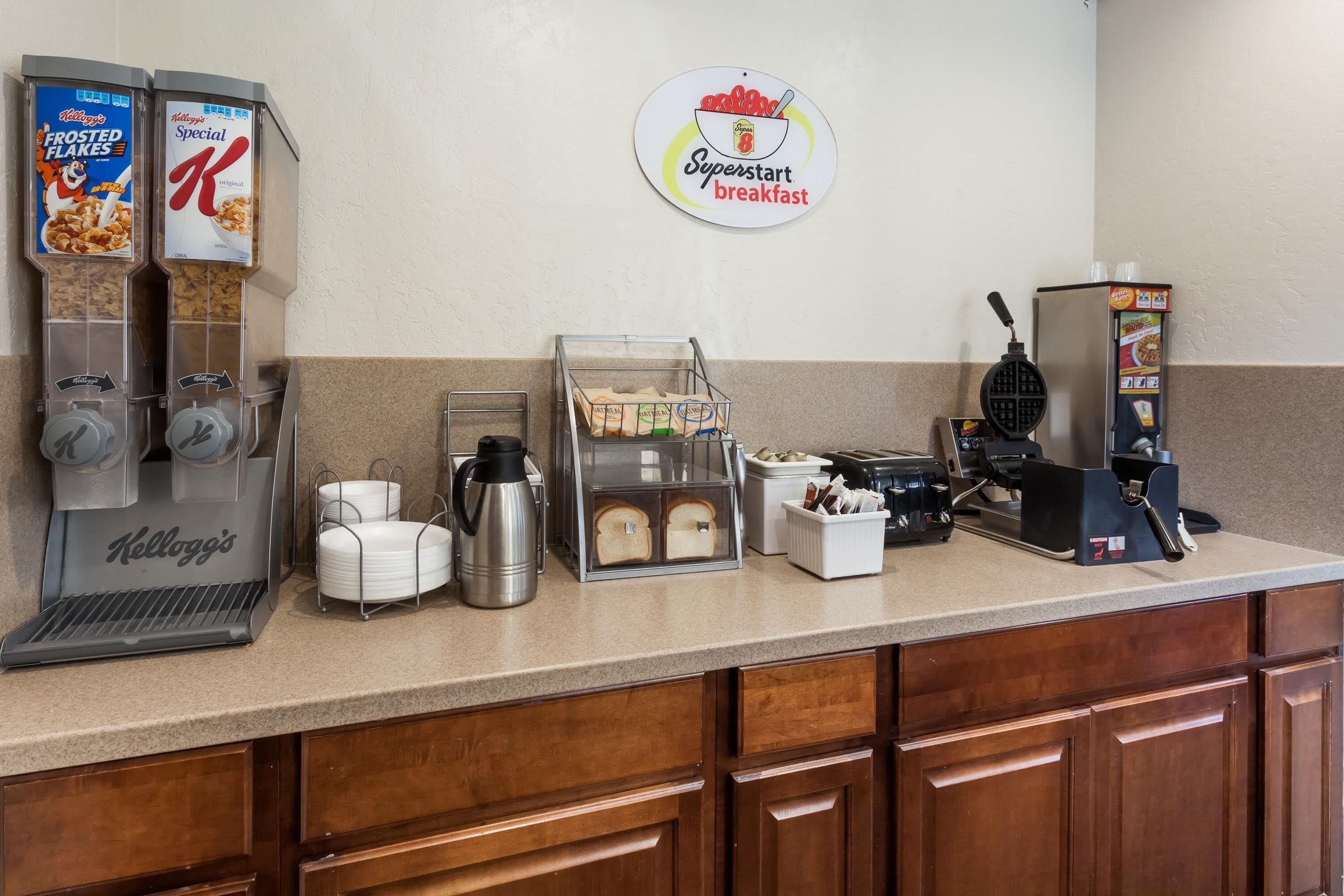 Free daily continental breakfast