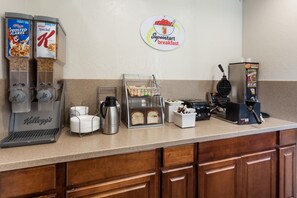 Petit déjeuner continental compris tous les jours